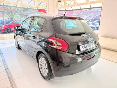 Peugeot 208 1.4 hdi 8v Active 5p Nero usata Ponte San Nicolò
