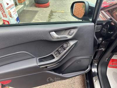 Ford Fiesta 1.5 ecoboost ST 200cv Nero usata Cernusco sul Naviglio