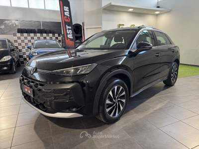Volkswagen T-Roc T-Roc 1.5 eTSI ACT DSG Life Nero usata Cesena