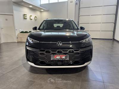Volkswagen T-Roc T-Roc 1.5 eTSI ACT DSG Life Nero usata Occhiobello