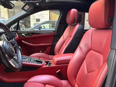 Porsche Macan 3.0 benzina 340cv **FULL** Nero usata Bari