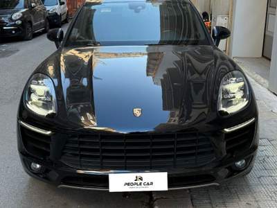 Porsche Macan 3.0 benzina 340cv **FULL** Nero usata Bari