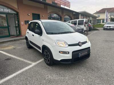 Fiat Panda Panda 1.0 FireFly S&S Hybrid City Life *NEOPATENTATI* Bianco usata Villanova Canavese