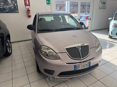 Lancia Ypsilon Unico proprietario usata Pontedera