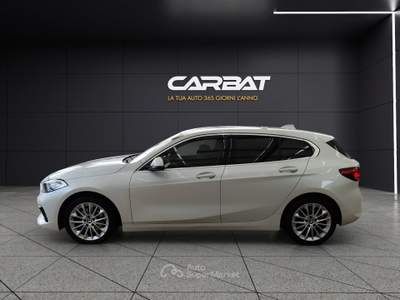 BMW Serie 1 116d 116d 5p. Luxury Bianco usata Pompei