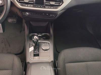 BMW Serie 1 116d 116d 5p. Luxury Bianco usata Pompei