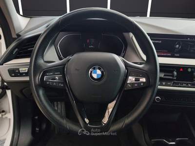 BMW Serie 1 116d 116d 5p. Luxury Bianco usata Pompei