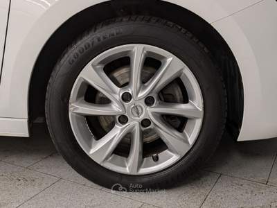 Opel Corsa Corsa - 1.2 100cv - Elegance  Bianco usata Robecco sul Naviglio