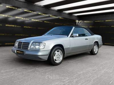 Mercedes-Benz Classe E E 200 Cat Cabriolet Argento usata Cassola