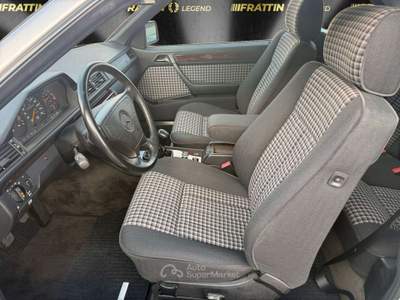 Mercedes-Benz Classe E E 200 Cat Cabriolet Argento usata Cassola