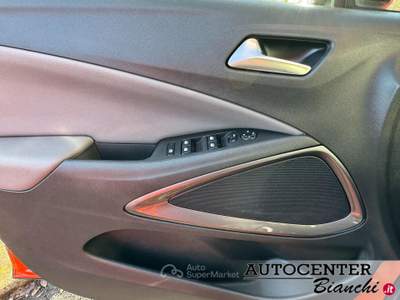 Opel Crossland X 1.2 Ultimate s&amp;s 130cv my18.5 Arancione usata Castelnovo ne' Monti