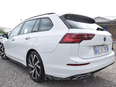 Volkswagen Golf 2.0 TDI 150 CV DSG SCR R-Line Bianco usata Montalto di Castro