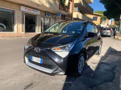 Toyota Aygo 1.0 VVT-i 72 CV 5p. x-clusiv Nero usata Grottaglie