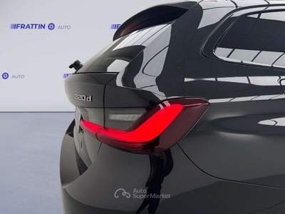 BMW Serie 3 320d 320d 48v Xdrive Touring Msport Pro Nero usata Cassola
