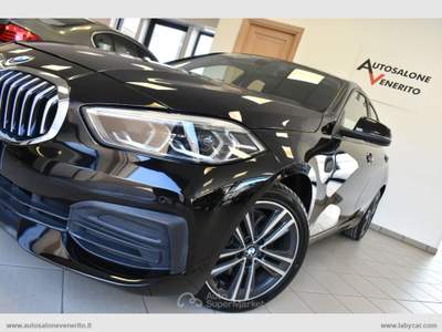 BMW Serie 1 118d 118d 5p. Business Advantage Blu/Azzurro usata San Michele Salentino