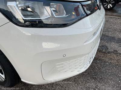 Volkswagen Caddy Caddy 2.0 TDI 102CV Space Maxi 7 POSTI Bianco usata Lavis