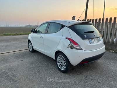 Lancia Ypsilon LANCIA Y 20.000KM! Bianco usata Cameri