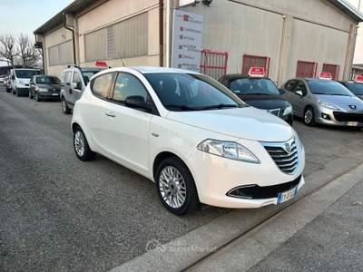 Lancia Ypsilon LANCIA Y 20.000KM! Bianco usata Cameri