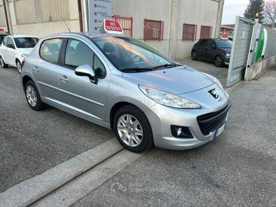 Peugeot 207 PEUGEOT 207 NEOPATENTATI. 36.000KM! Argento usata Cameri