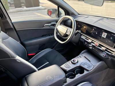 Kia Sportage 1.6 CRDi MHEV DCT GT-line Grigio usata Pesaro
