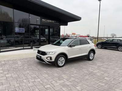 Volkswagen T-Roc 2.0 TDI SCR 150 CV DSG Beige usata Russi