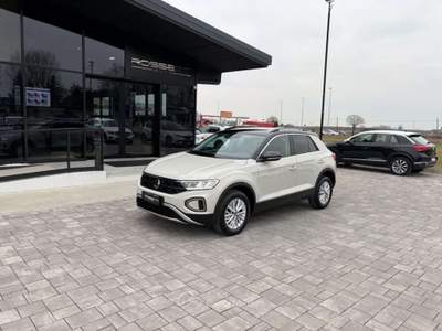 Volkswagen T-Roc 2.0 TDI SCR 150 CV DSG Beige usata Russi