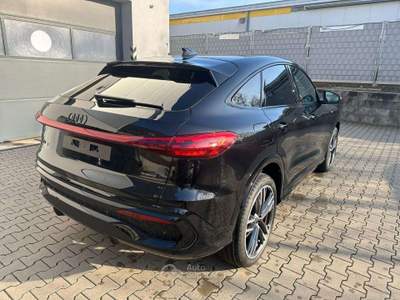 Audi Q5 Q5 Sportback 2.0 tdi mhev+ S line quattro 204cv Nero usata Lanuvio