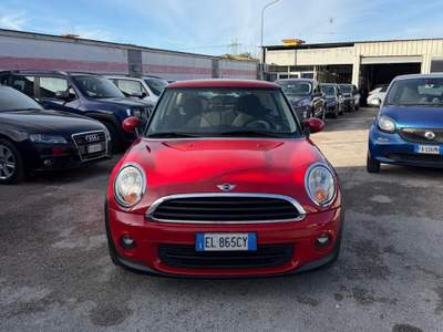 MINI 1.5 Cooper D Hype 5 1.6 16V One (55kW) Rosso usata Sant'Antimo
