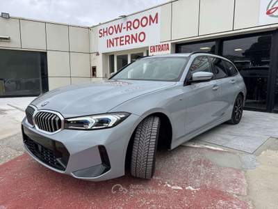 BMW Serie 3 320d 320 320d Touring mhev 48V MSport Pro auto Grigio usata Pomezia
