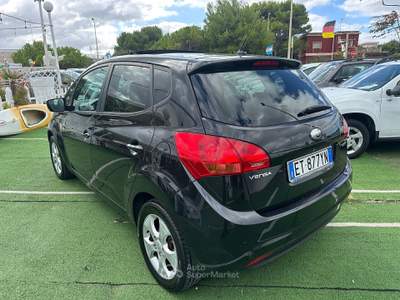 Kia Venga 128 cv Active Nero usata Giovinazzo