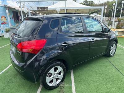 Kia Venga 128 cv Active Nero usata Giovinazzo