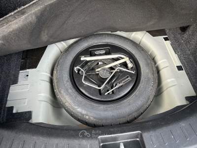 Lancia Ypsilon 5 porte S&amp;S Hybrid Ecochic Gold Grigio usata Giovinazzo