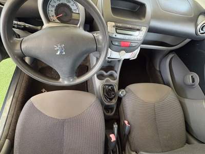 Peugeot 107 5p. Desir Grigio usata Giovinazzo