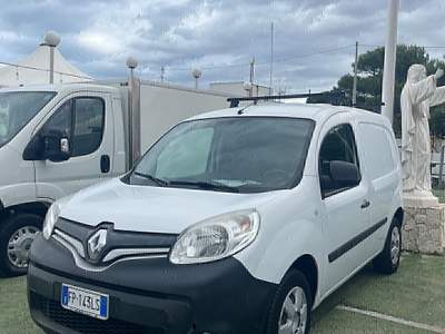 Renault Kangoo 90CV 5 porte Stop &amp; Start Extrem Bianco usata Giovinazzo