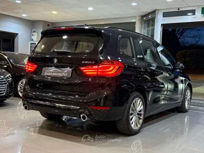 BMW Serie 2 Gran Tourer 220i 220 Gran Tourer  Msport auto 7posti !! Nero usata Cassola