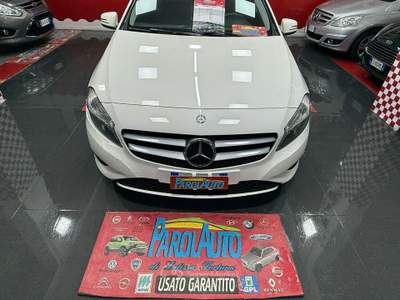 Mercedes-Benz Classe A A 180 CDI 1.5 109cv Sport - 2015 Bianco usata Giugliano in Campania