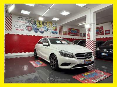 Mercedes-Benz Classe A A 180 CDI 1.5 109cv Sport - 2015 Bianco usata Giugliano in Campania