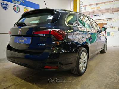 Fiat Tipo Tipo SW 1.6 Mjet Lounge Automatica Nero usata Torino