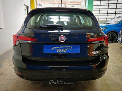 Fiat Tipo Tipo SW 1.6 Mjet Lounge Automatica Nero usata Torino
