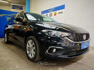 Fiat Tipo Tipo SW 1.6 Mjet Lounge Automatica Nero usata Torino