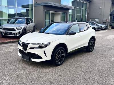 Alfa Romeo Junior 1.2 145 CV Hybrid eDCT6 Q4 Bianco usata Pieve di Soligo