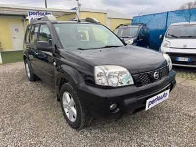 Nissan X-Trail 2.2 dCi Elegance Nero usata Arezzo