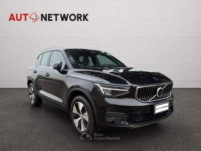 Volvo XC40 T4 Recharge Plug-in Hybrid automatico Core Nero usata Imola