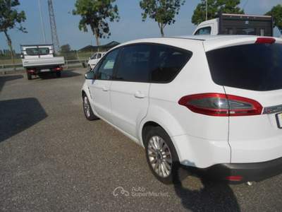 Ford S-Max TITANIUM POWERSHIFT Bianco usata Chions