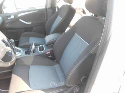 Ford S-Max TITANIUM POWERSHIFT Bianco usata Chions