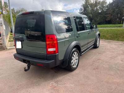 Land Rover Discovery Discovery III 2004 2.7 tdV6 SE Verde usata Sabaudia