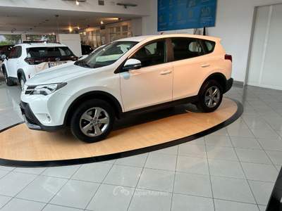 Toyota RAV4 RAV4 2.0 D-4D 2WD Active Bianco usata Novi Ligure