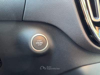 Volvo XC40 Automatica Momentum Pro +Adaptive CruiseControl Nero usata Crocetta del Montello