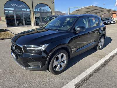 Volvo XC40 Automatica Momentum Pro +Adaptive CruiseControl Nero usata Crocetta del Montello