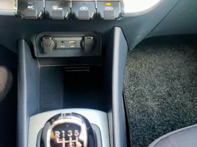 Kia Rio 5p. Active Bianco usata Valenzano